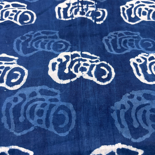 Dabu Indigo Handblock Cotton Print - Camera Pattern Print - Image 2
