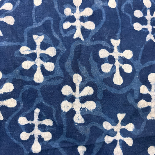Dabu Indigo Handblock Cotton Print - Flower Pattern Print - Image 2